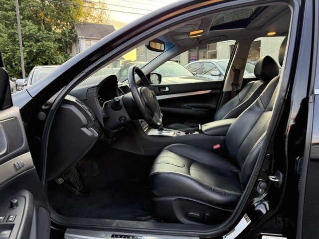 2013 INFINITI G37 Sedan x Whitehall PA
