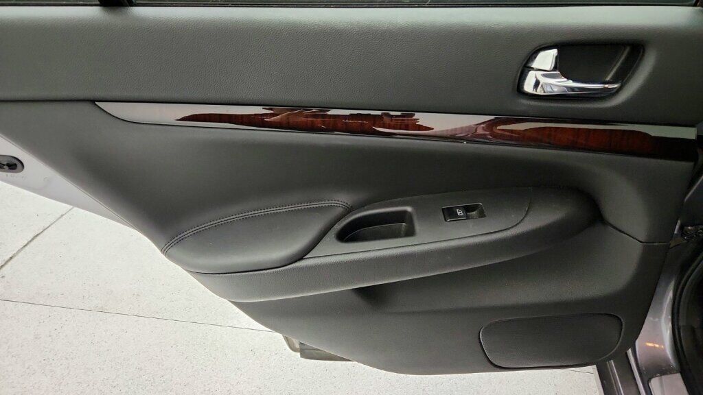 2013 INFINITI G37 X Laurel MD