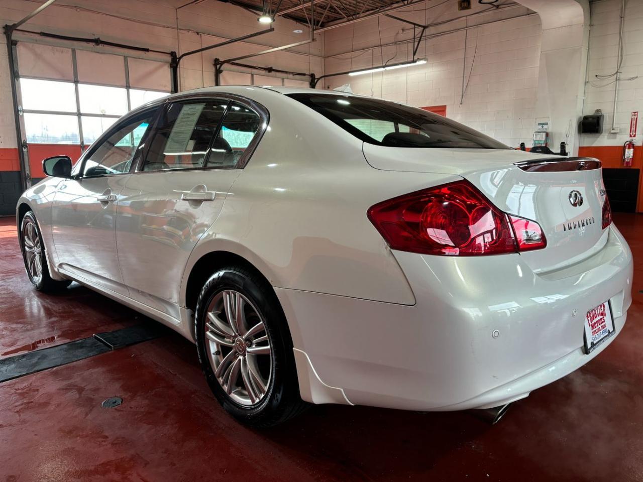 2013 INFINITI G37x Base Franklin OH