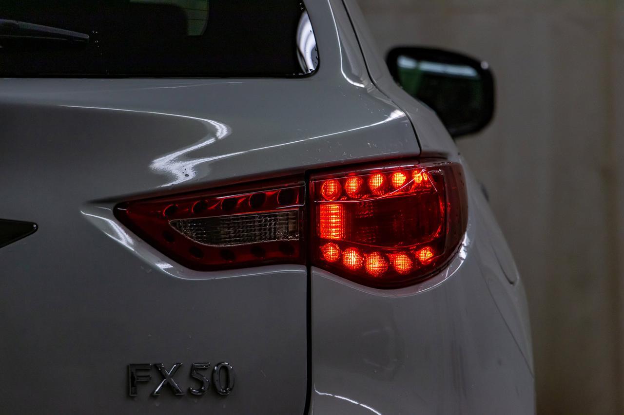 2013 Infiniti FX50 AWD Tech Pkg. Leather Roof Nav BCam Red Deer AB