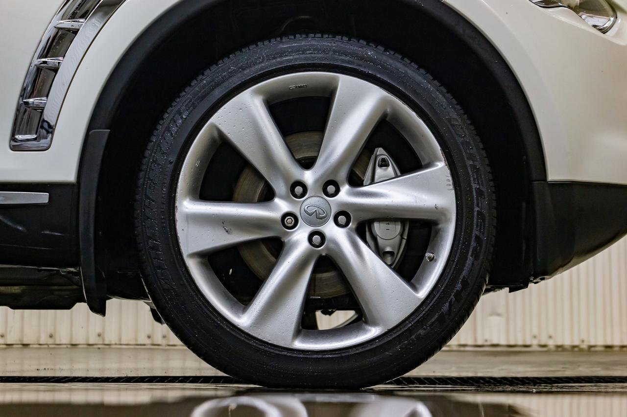 2013 Infiniti FX50 AWD Tech Pkg. Leather Roof Nav BCam Red Deer AB