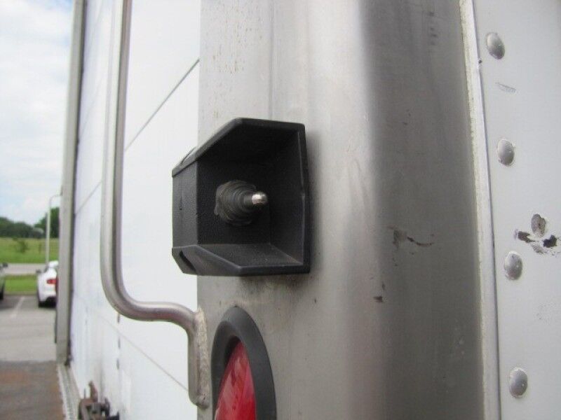 2013 International 4300 diesel Refrigerated Box Truck Collinsville OK