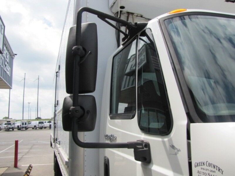 2013 International 4300 diesel Refrigerated Box Truck Collinsville OK