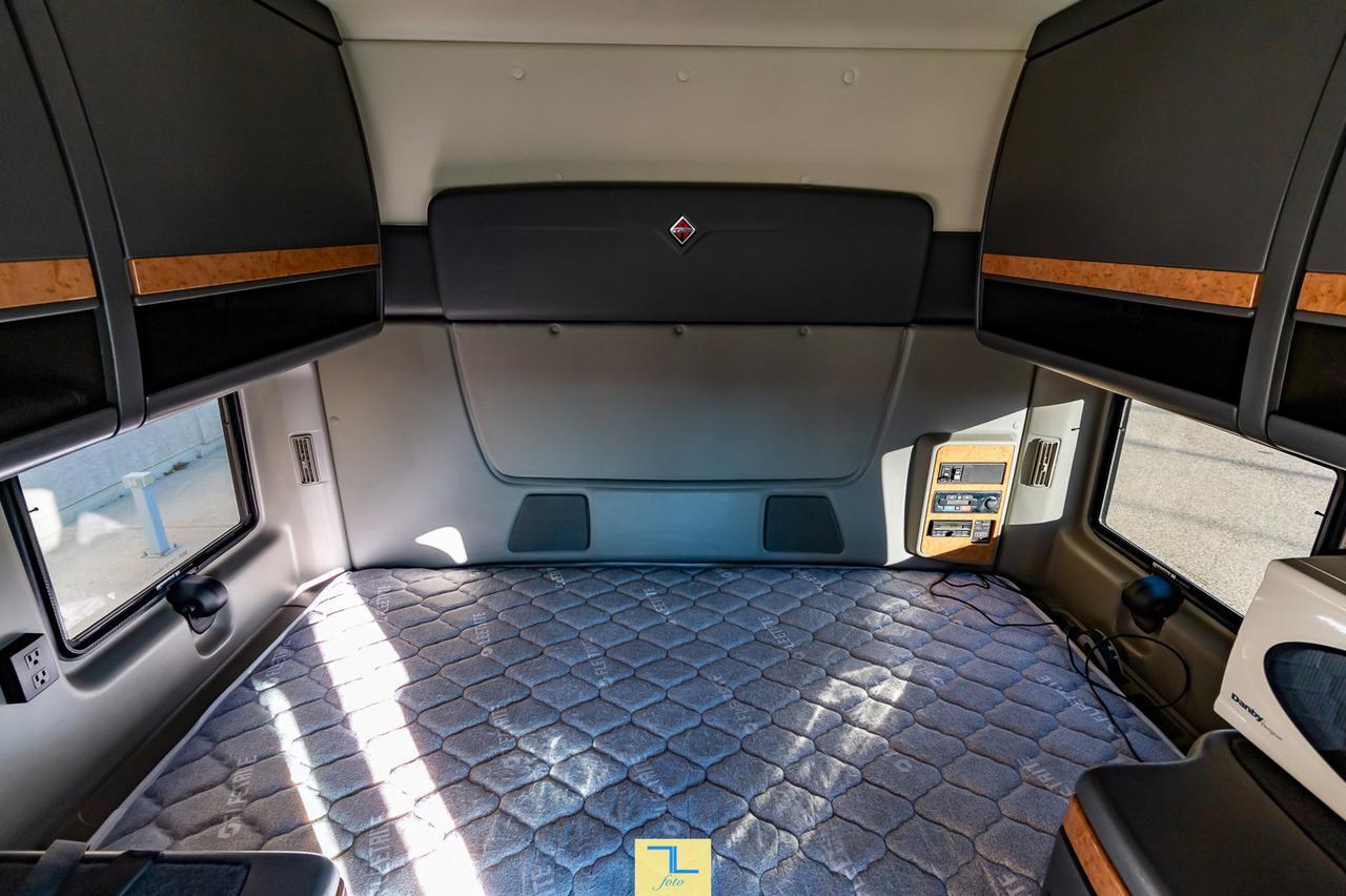 2013 International Prostar Eagle Highway Tractor Sleeper Heavy Spec Red Deer AB