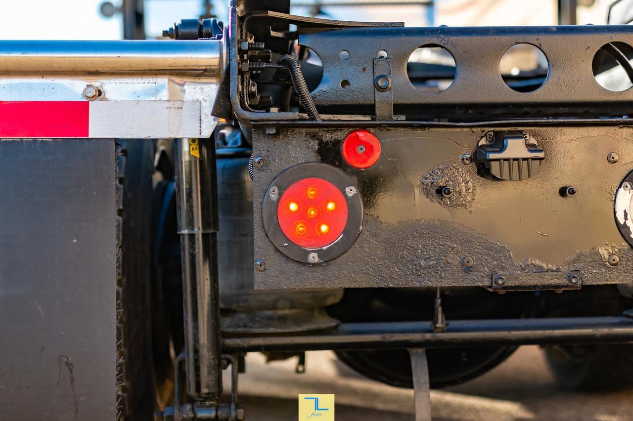 2013 International Prostar Eagle Highway Tractor Sleeper Heavy Spec Red Deer AB