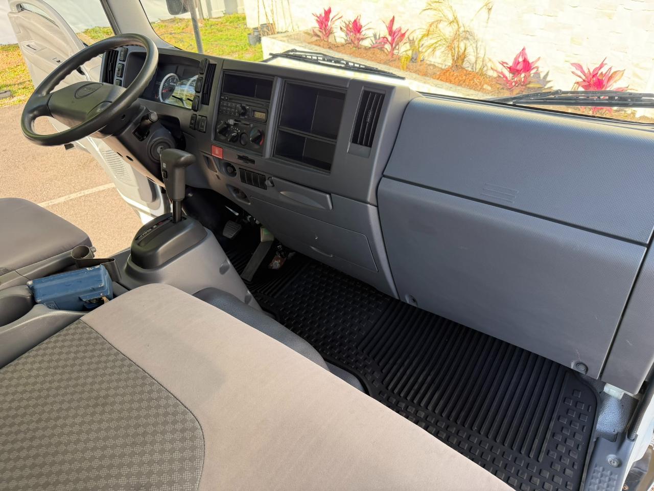 2013 Isuzu NPR DSL REG AT ECO-MAX 110" WB RED CAB IBT AIR PWL Jacksonville FL