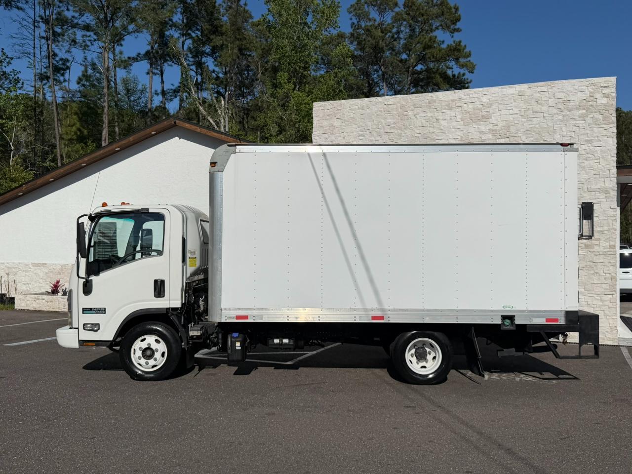 2013 Isuzu NPR DSL REG AT ECO-MAX 110" WB RED CAB IBT AIR PWL Jacksonville FL