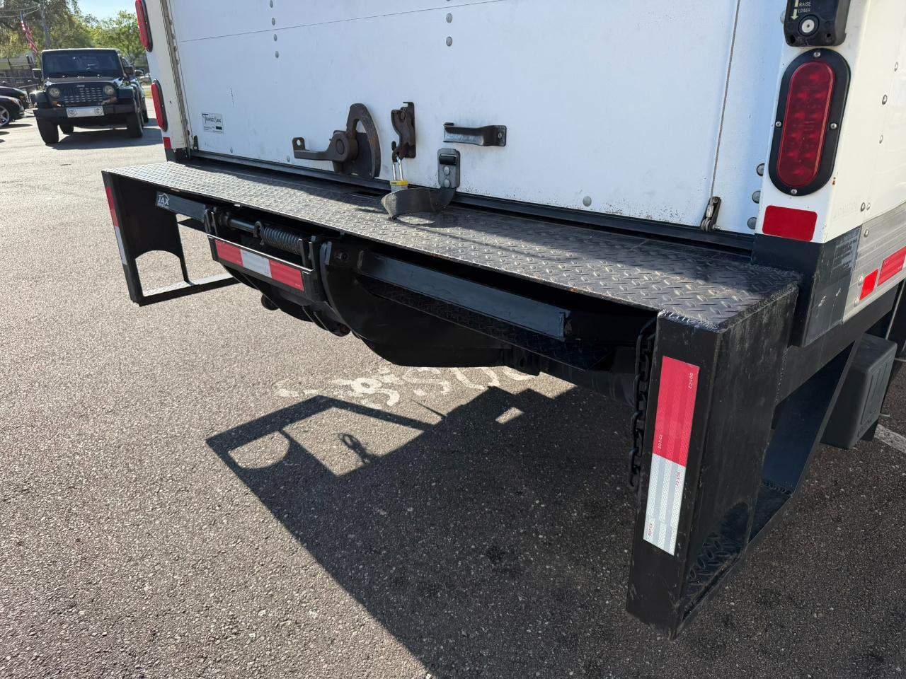 2013 Isuzu NPR DSL REG AT ECO-MAX 110" WB RED CAB IBT AIR PWL Jacksonville FL