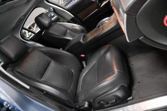 2013 Jaguar XF V6 AWD 4dr Sedan Chicago IL