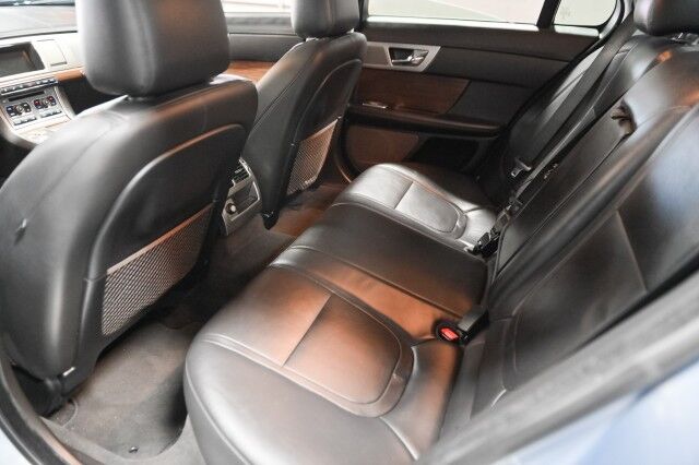 2013 Jaguar XF V6 AWD 4dr Sedan Chicago IL