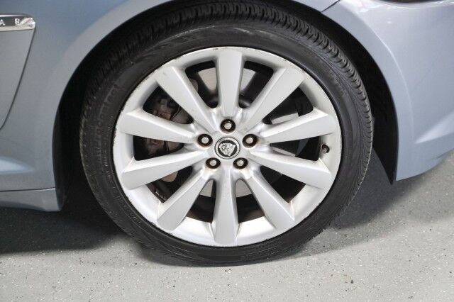 2013 Jaguar XF V6 AWD 4dr Sedan Chicago IL