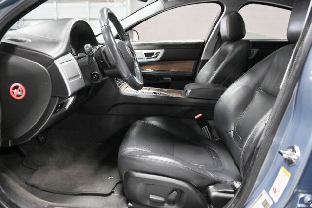 2013 Jaguar XF V6 AWD 4dr Sedan Chicago IL