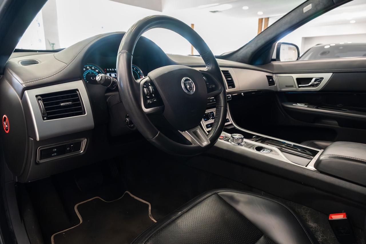 2013 Jaguar XF V6 SC Gladstone OR