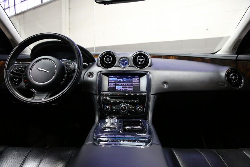 2013 Jaguar XJ Plainview NY