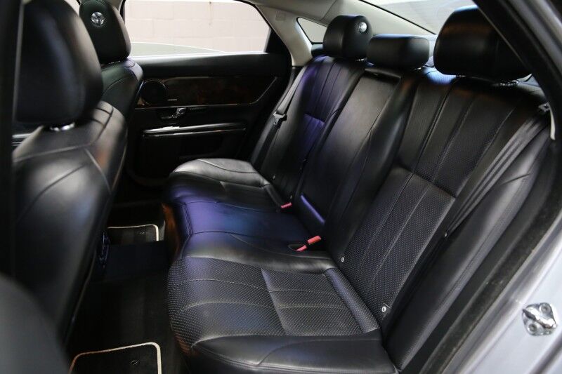 2013 Jaguar XJ Plainview NY