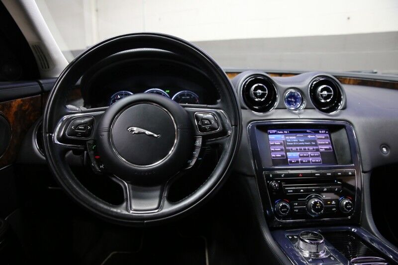 2013 Jaguar XJ Plainview NY