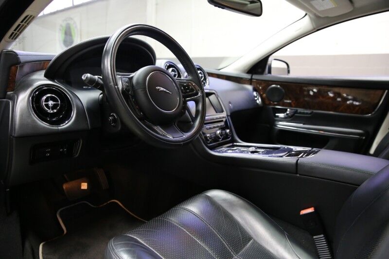 2013 Jaguar XJ Plainview NY