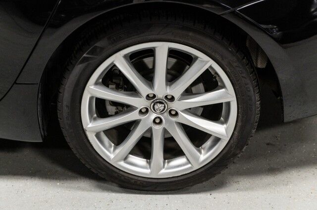 2013 Jaguar XJ AWD 4dr Sedan Chicago IL