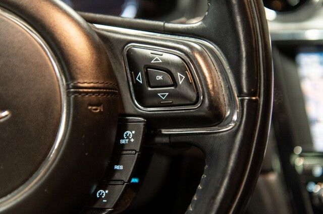 2013 Jaguar XJ AWD 4dr Sedan Chicago IL