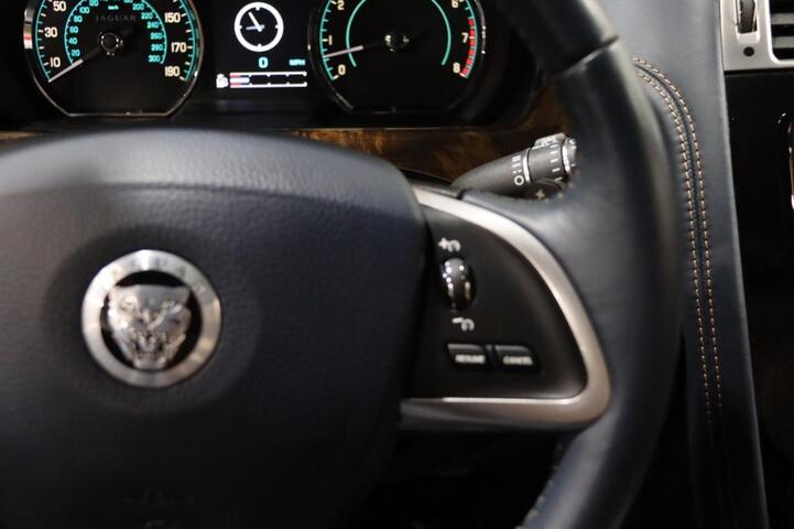 2013 Jaguar XK Portfolio Special Edition 2dr Coupe Chicago IL
