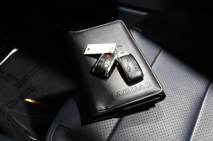 2013 Jaguar XK Portfolio Special Edition 2dr Coupe Chicago IL