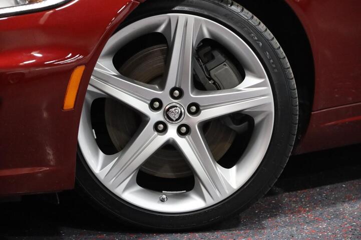 2013 Jaguar XKR 2dr Convertible Chicago IL