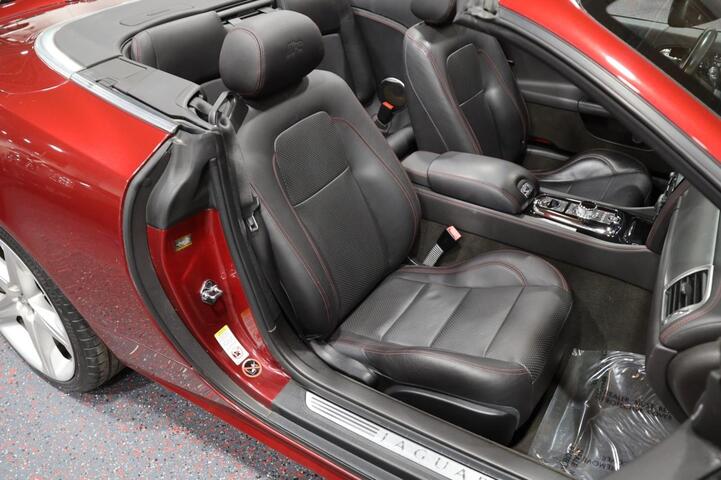 2013 Jaguar XKR 2dr Convertible Chicago IL