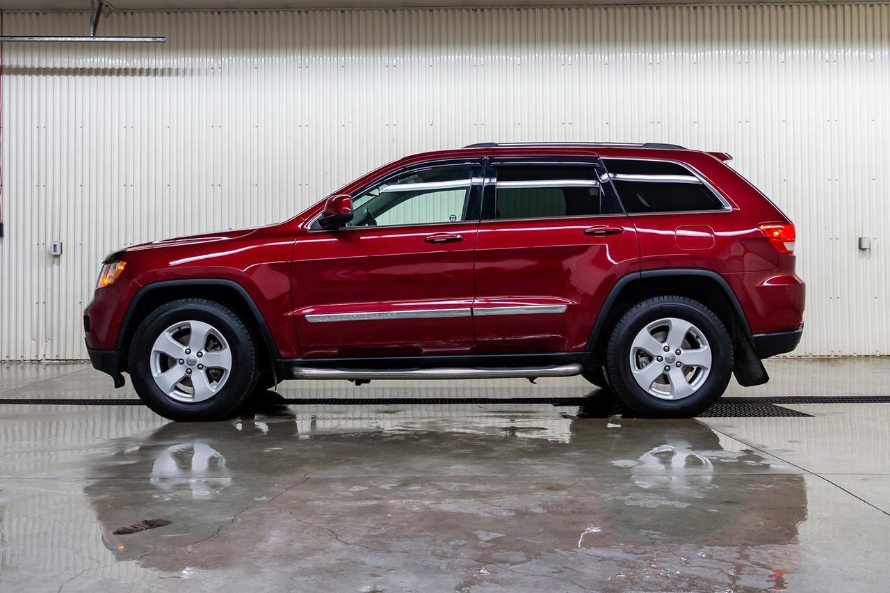 2013 Jeep Grand Cherokee 4x4 Laredo Leather BCam Red Deer AB