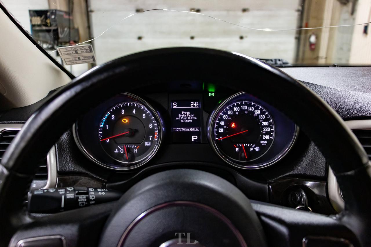 2013 Jeep Grand Cherokee 4x4 Laredo PSeat Red Deer AB