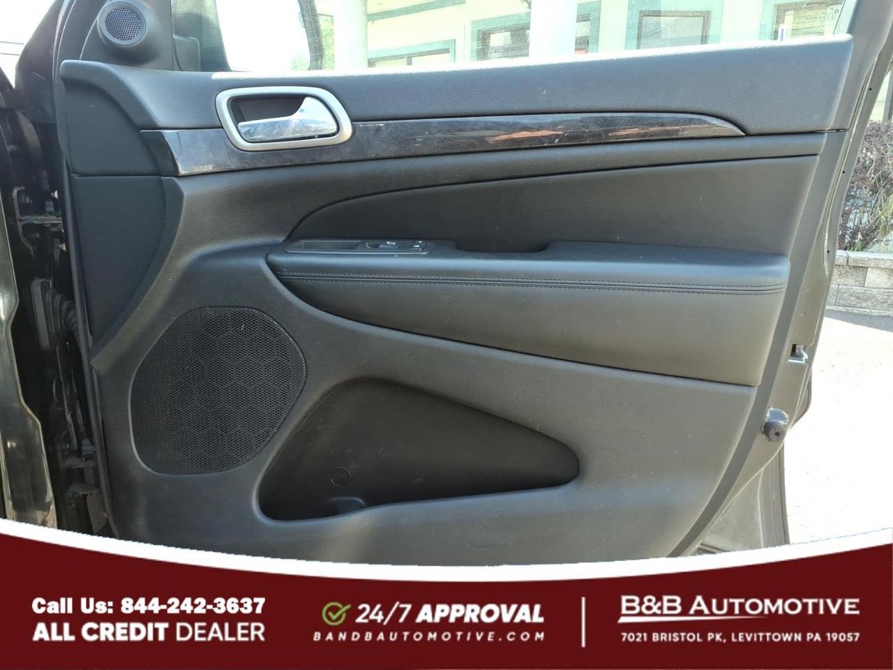 2013 Jeep Grand Cherokee Laredo Levittown PA