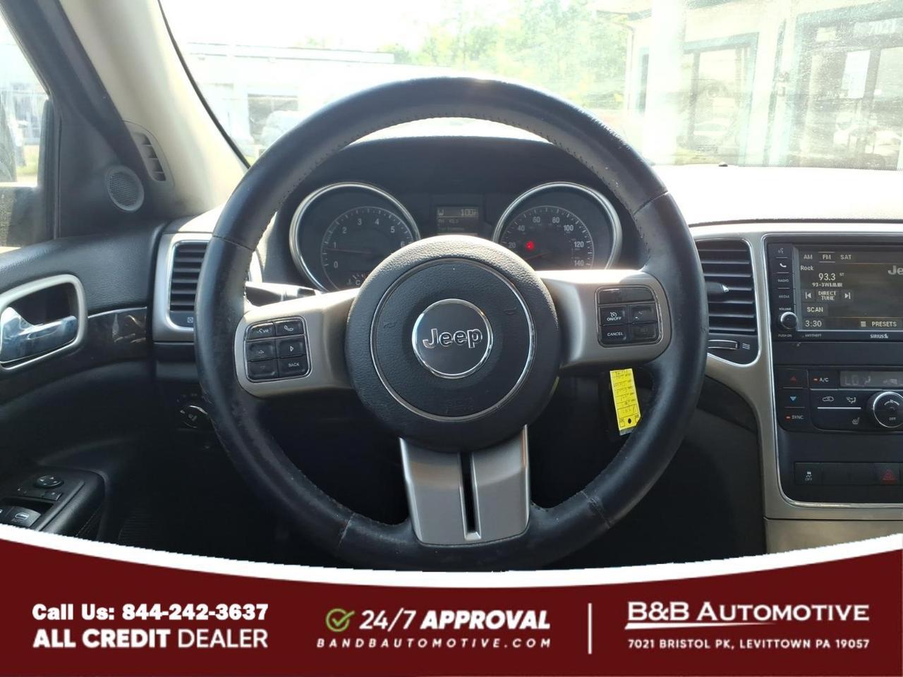 2013 Jeep Grand Cherokee Laredo Levittown PA