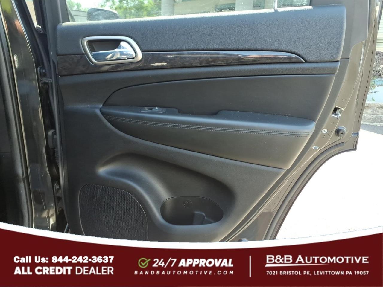 2013 Jeep Grand Cherokee Laredo Levittown PA