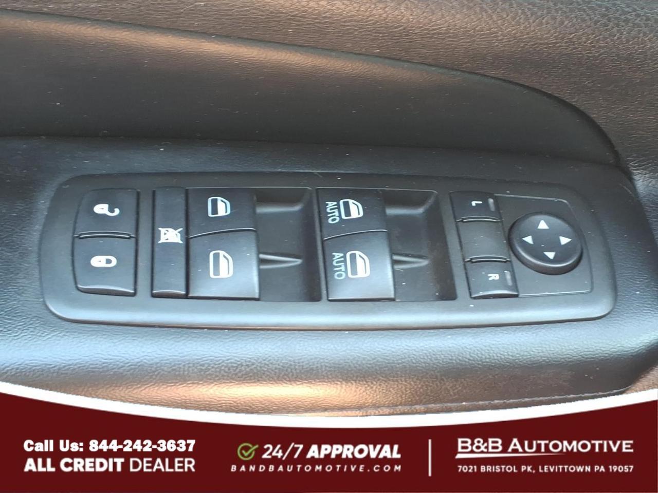 2013 Jeep Grand Cherokee Laredo Levittown PA