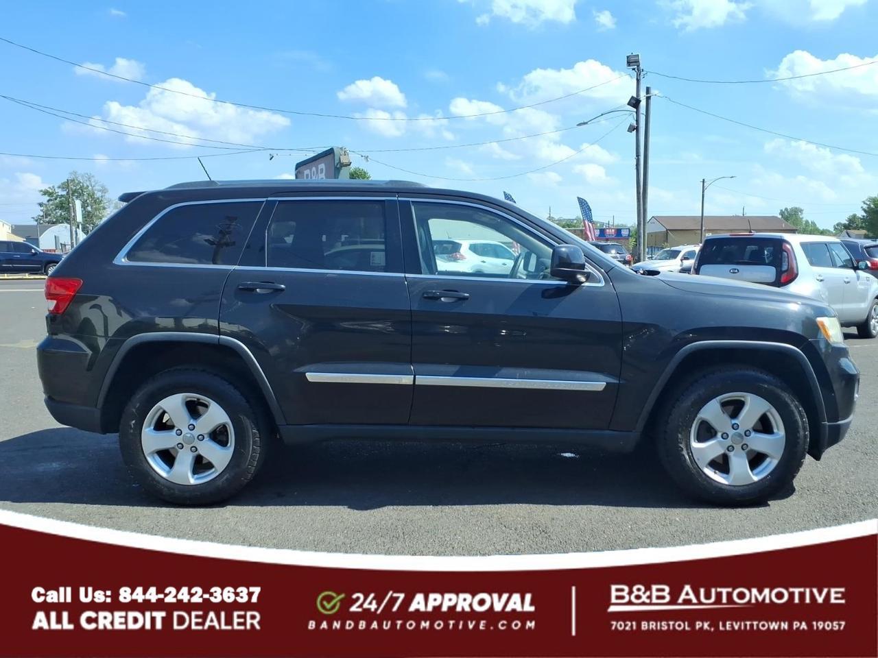 2013 Jeep Grand Cherokee Laredo Levittown PA