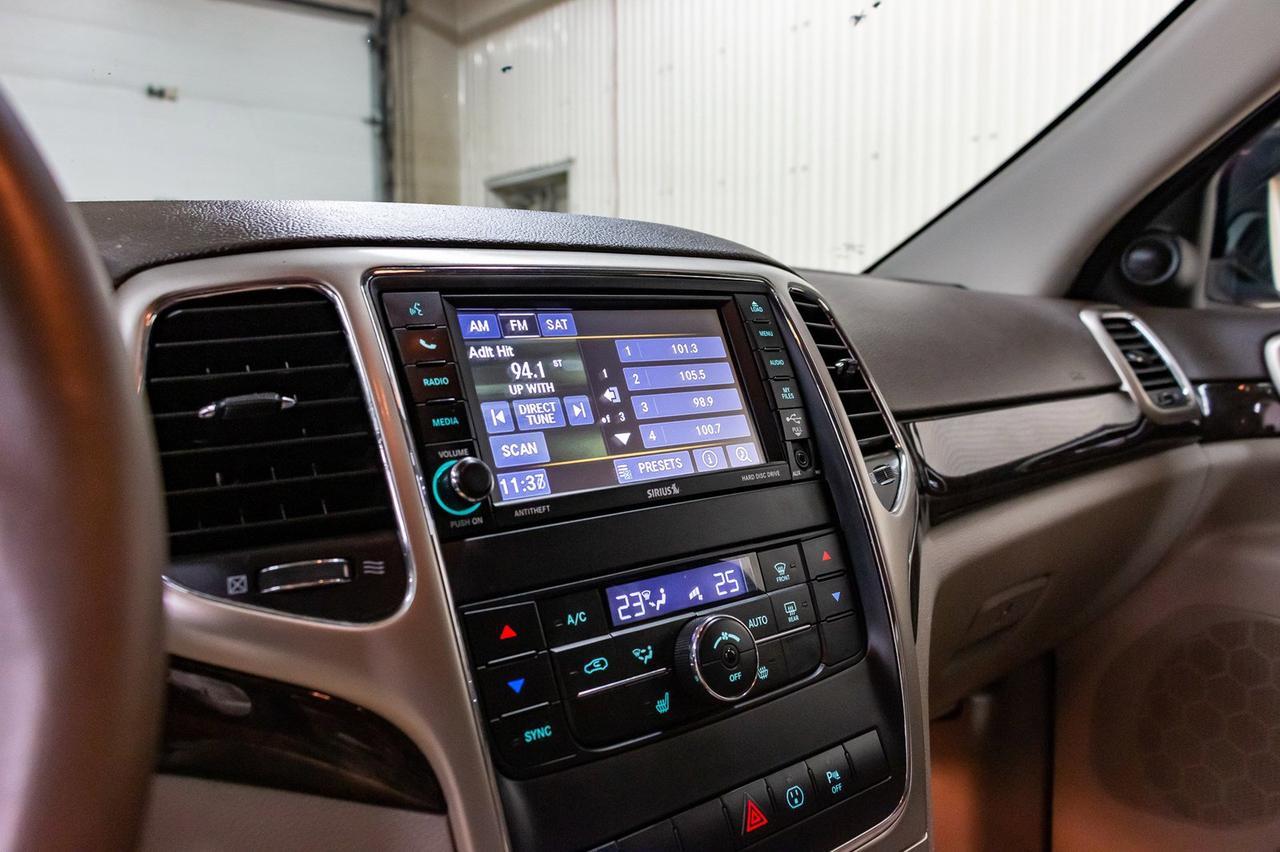 2013 Jeep Grand Cherokee Laredo Red Deer AB