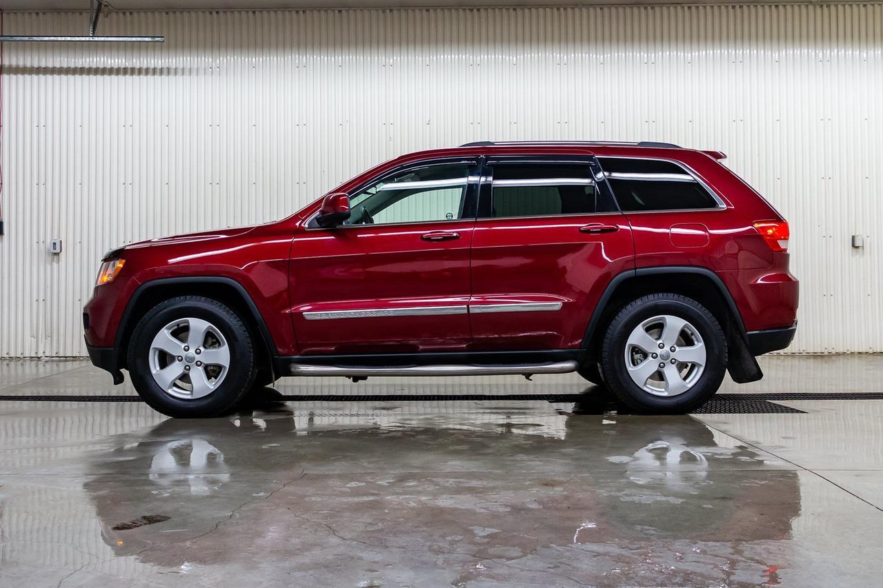 2013 Jeep Grand Cherokee Laredo Red Deer AB