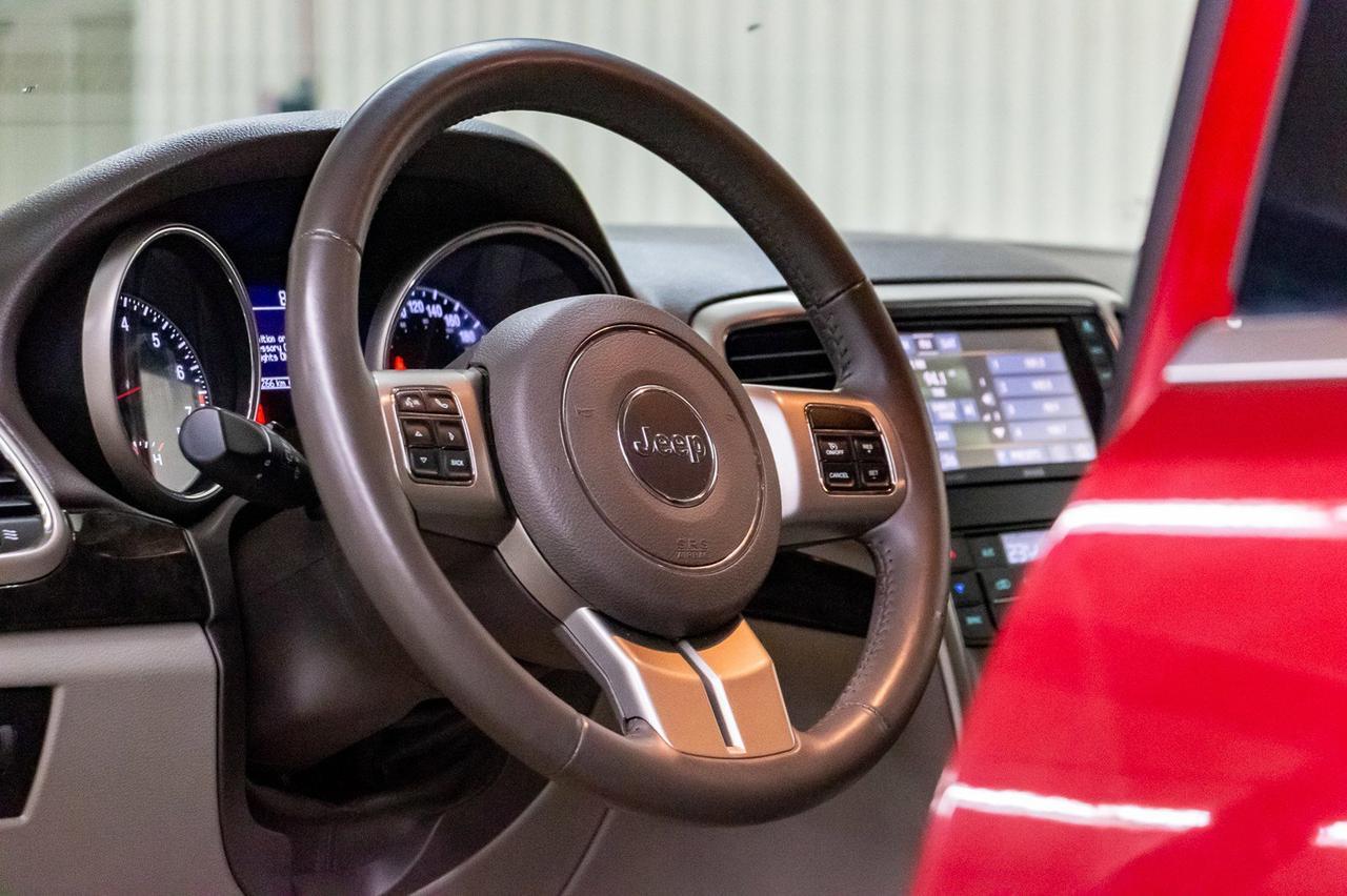 2013 Jeep Grand Cherokee Laredo Red Deer AB