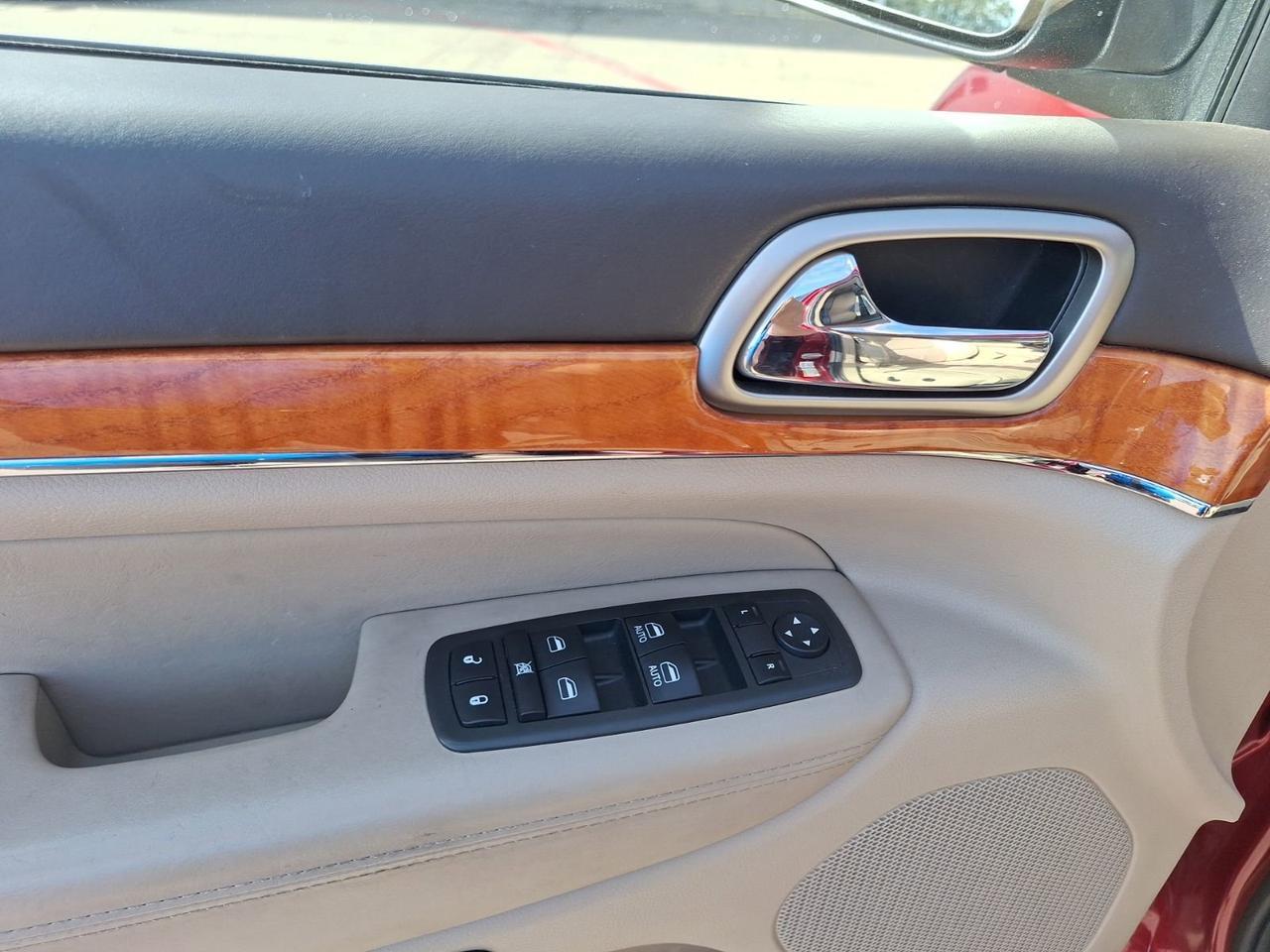 2013 Jeep Grand Cherokee Overland Hurst TX