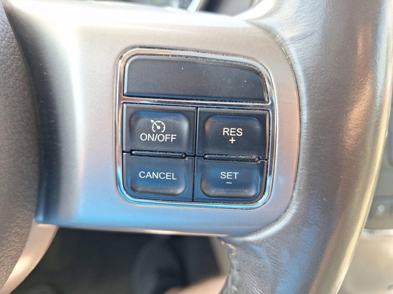2013 Jeep Grand Cherokee Overland Hurst TX