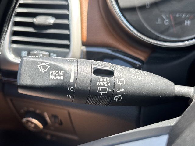 2013 Jeep Grand Cherokee Overland Summit San Antonio TX