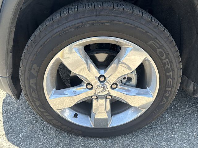 2013 Jeep Grand Cherokee Overland Summit San Antonio TX