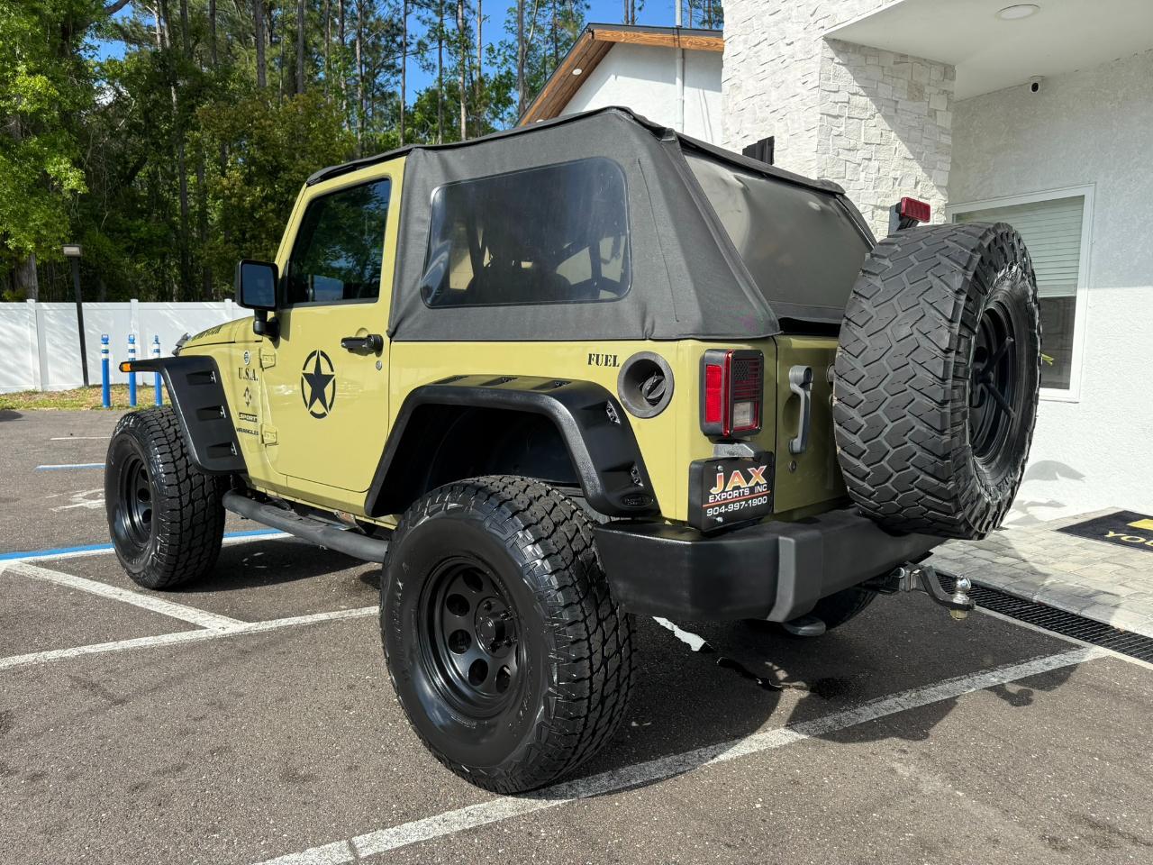 2013 Jeep Wrangler 4WD 2dr Sport