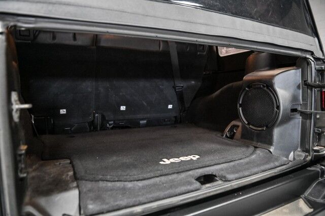 2013 Jeep Wrangler 4WD Unlimited MOAB 4dr SUV Chicago IL