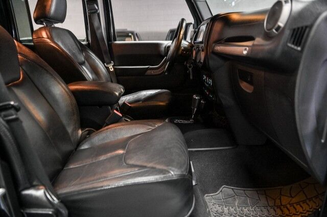 2013 Jeep Wrangler 4WD Unlimited MOAB 4dr SUV Chicago IL