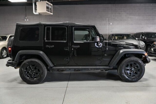 2013 Jeep Wrangler 4WD Unlimited MOAB 4dr SUV Chicago IL