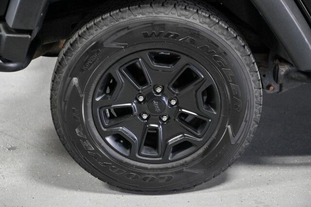 2013 Jeep Wrangler 4WD Unlimited MOAB 4dr SUV Chicago IL