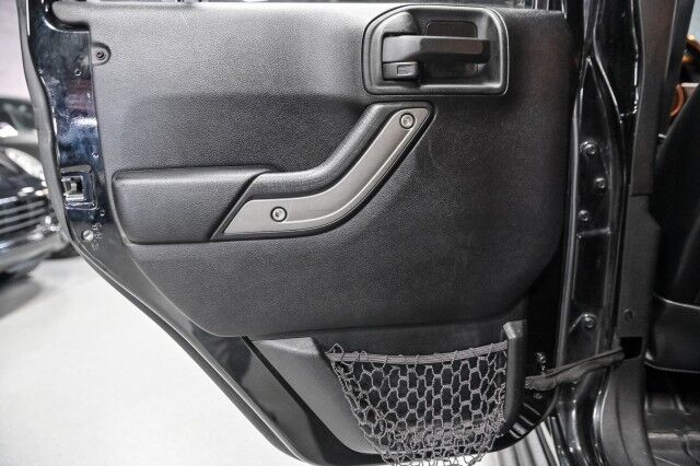 2013 Jeep Wrangler 4WD Unlimited MOAB 4dr SUV Chicago IL