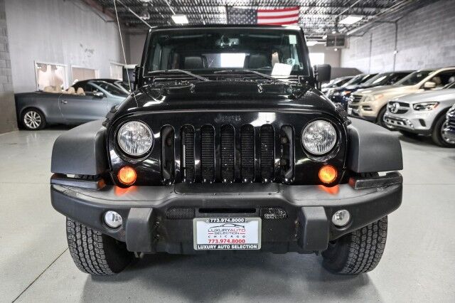 2013 Jeep Wrangler 4WD Unlimited MOAB 4dr SUV Chicago IL