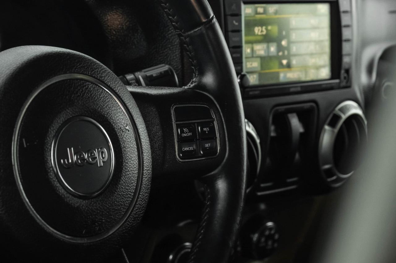 2013 Jeep Wrangler SAHARA 4WD AUTOMATIC SOFT TOP CONVERTIBLE NAVIGATION LEATHER HEA Carrollton TX