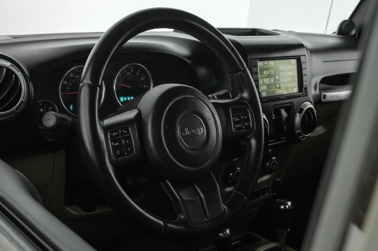 2013 Jeep Wrangler SAHARA 4WD AUTOMATIC SOFT TOP CONVERTIBLE NAVIGATION LEATHER HEA Carrollton TX